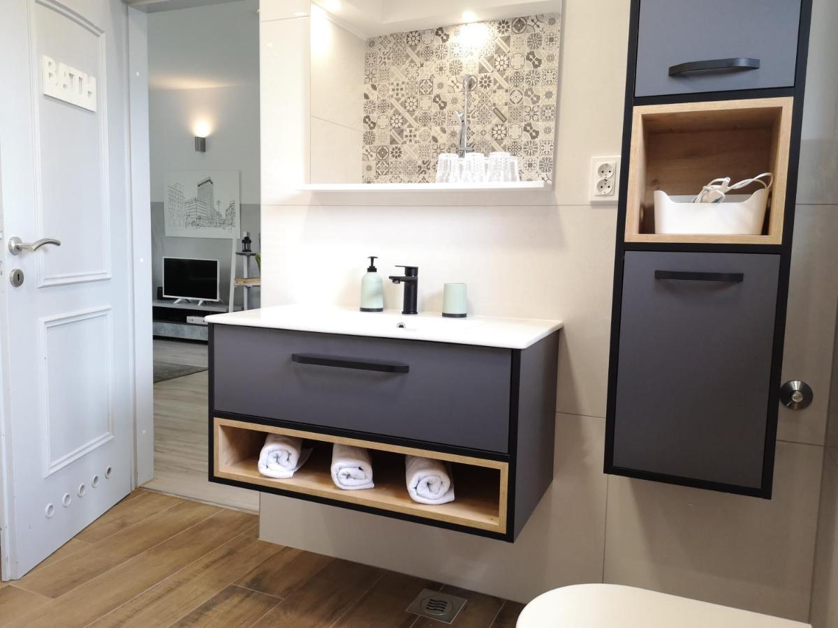 Dub Apartments Zagreb - Free Parking エクステリア 写真