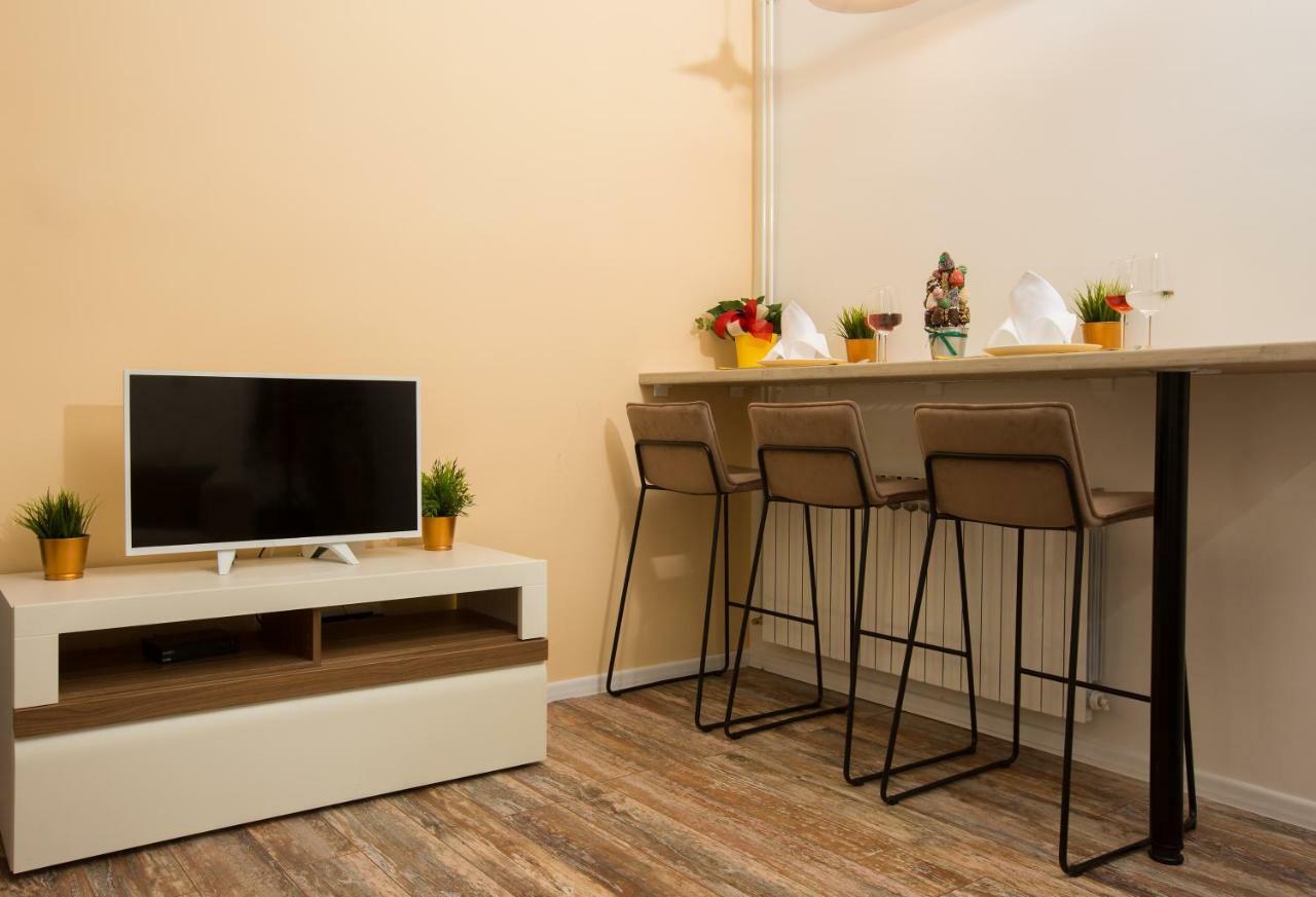 Dub Apartments Zagreb - Free Parking エクステリア 写真